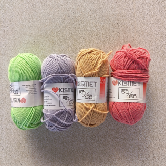 50/50 cotton/acrylic mix combo x4 balls