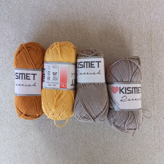 Raeesah yellow and silver mix combo x 4 balls