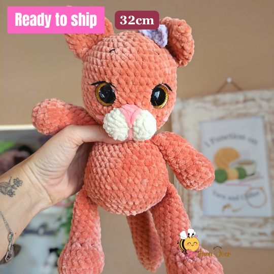Plush cat orange